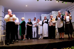 Els sense cor: Salutacions finals